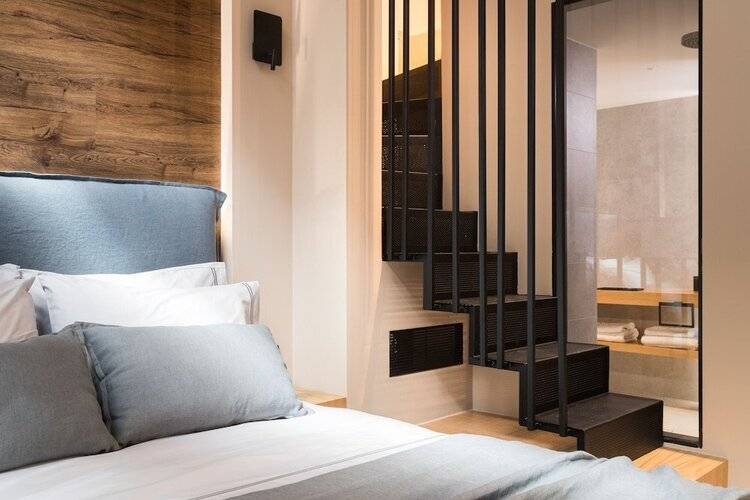 11 Enteka Acropolis Suites
