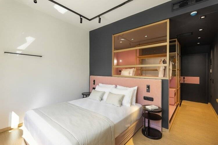 Colors Hotel Athens