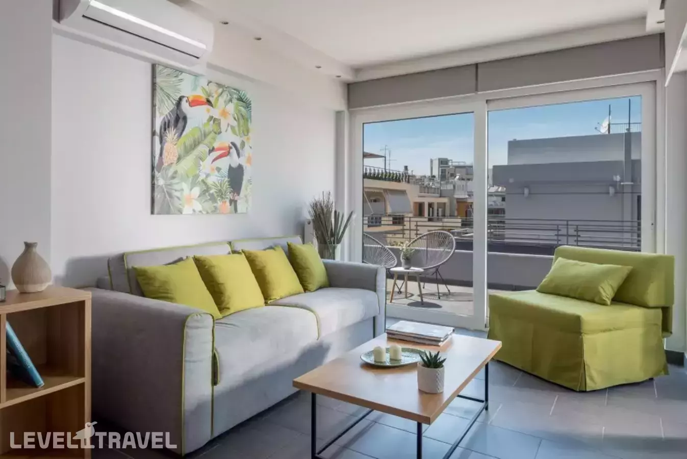 12 Keys Athens Apartments