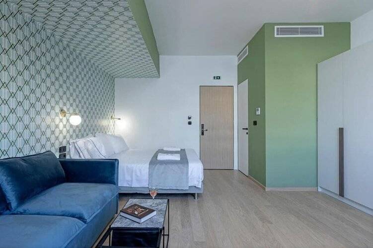 Acro Urban Suites