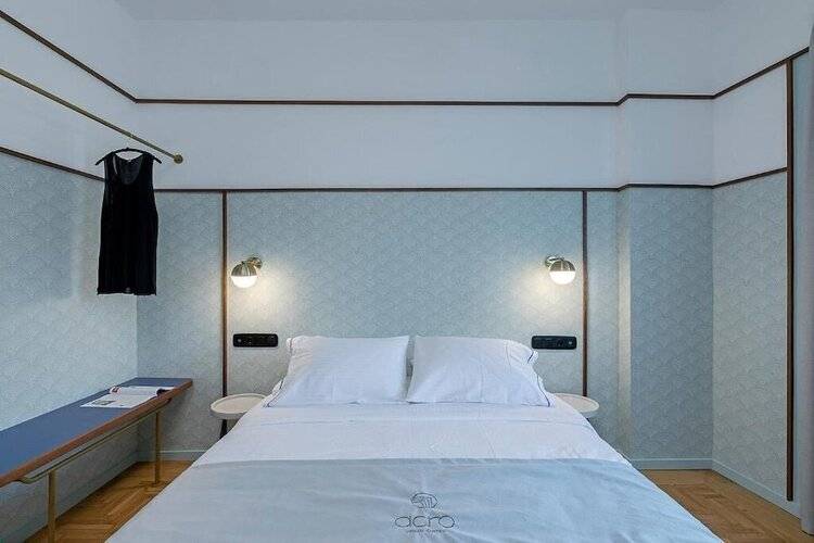 Acro Urban Suites