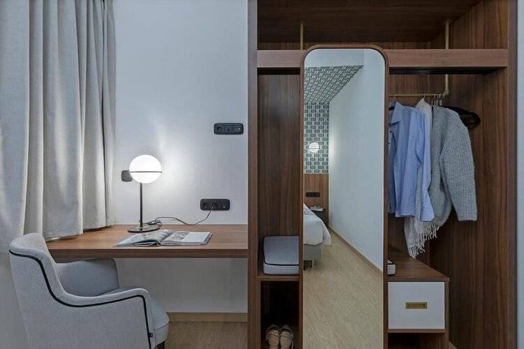 Acro Urban Suites