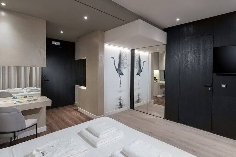 Ivis 4 Boutique Hotel