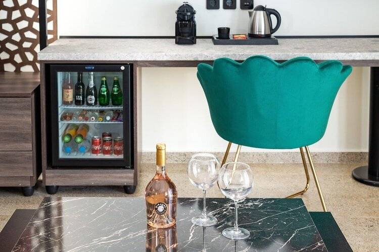 Athens Ivy Suites