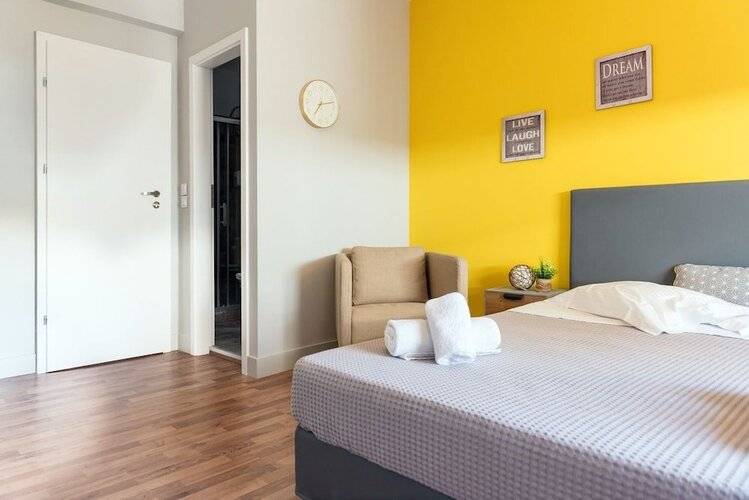 Enattica Syntagma Living