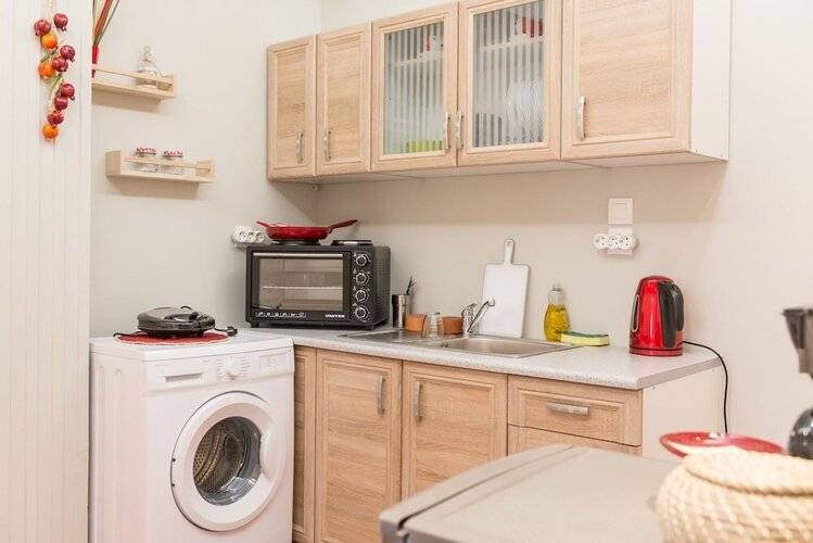 Enattica Syntagma Living