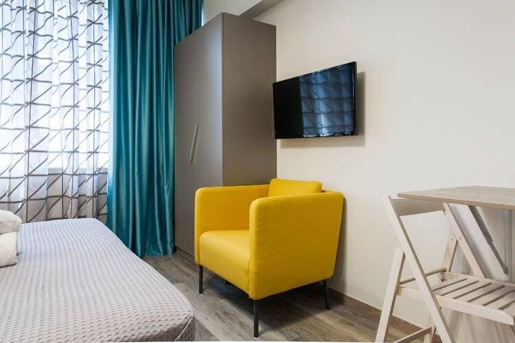 Enattica Syntagma Living