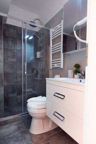 Enattica Syntagma Living