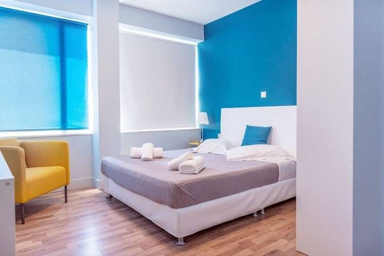 Enattica Syntagma Living