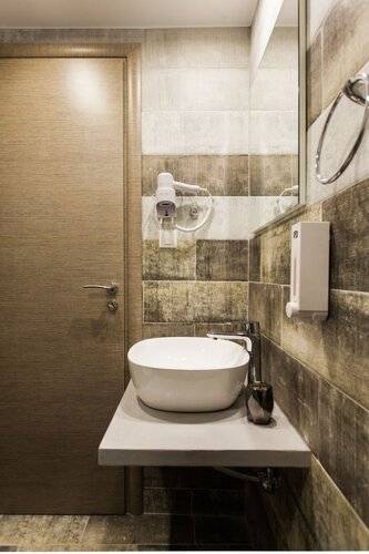 Enattica Syntagma Living