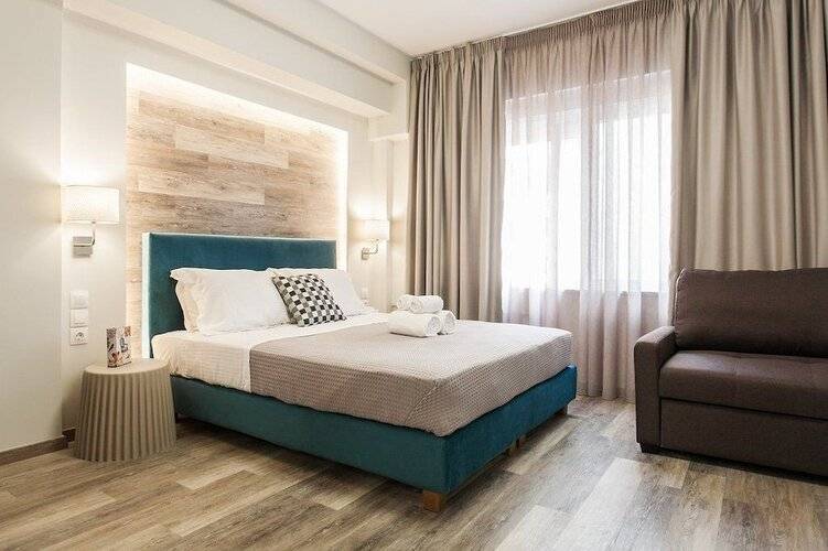 Enattica Syntagma Living