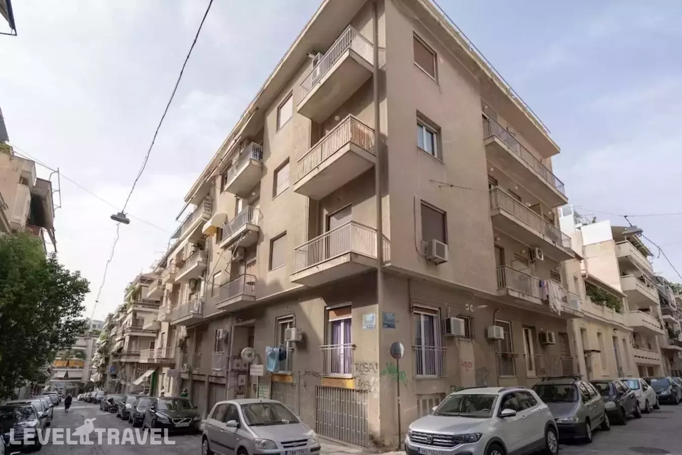 Koukaki Groove Apt
