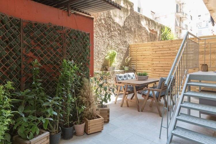 Cozy Flat With Terrace & Patio Near Lycabettus
