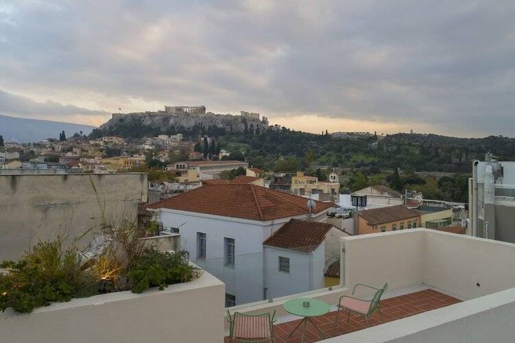 L'Avventura Athens