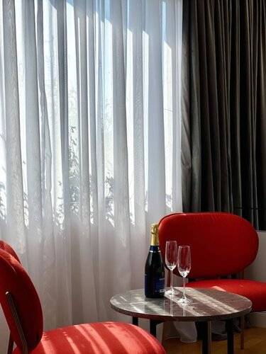 L'Avventura Athens