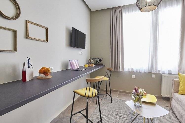 Tostay Loft