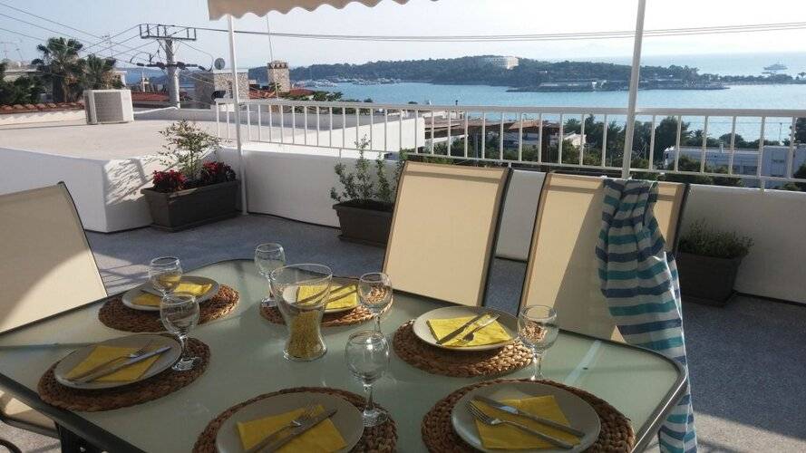 Blupine Residences