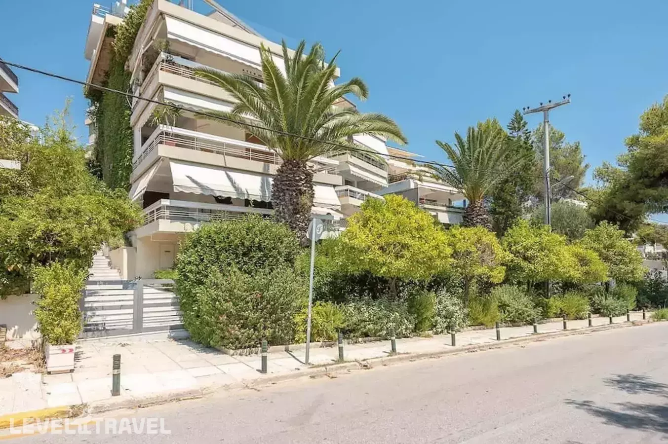 Lovely 2 Bedroom Apartment Vouliagmeni