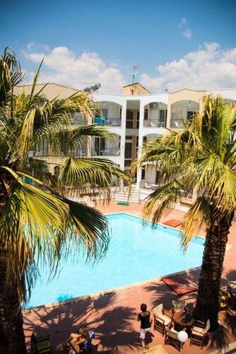 Stavros Beach Hotel