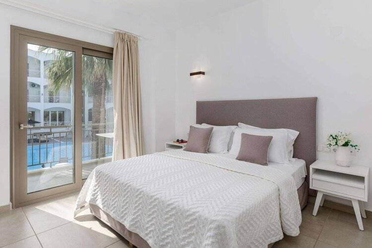 Stavros Beach Hotel