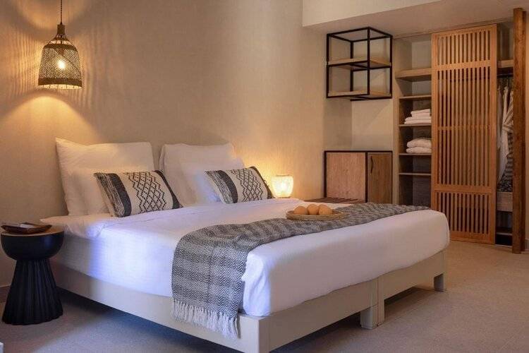 Eliros Mare Beachfront Poem Hotel
