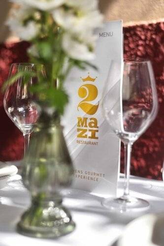 2mazi Suites