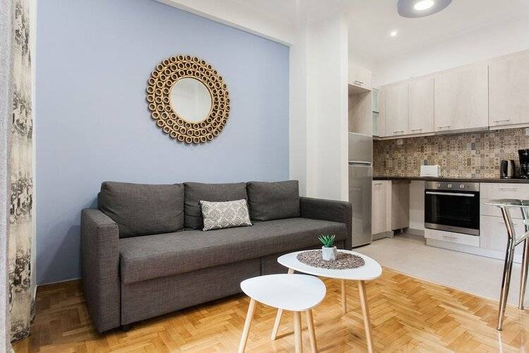 Nicholas Point Apartments And Rooms