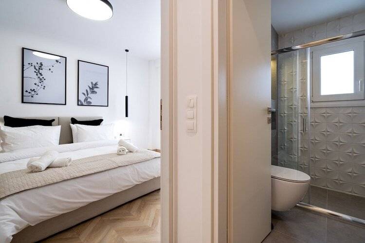 Pagrati's Best Apartment