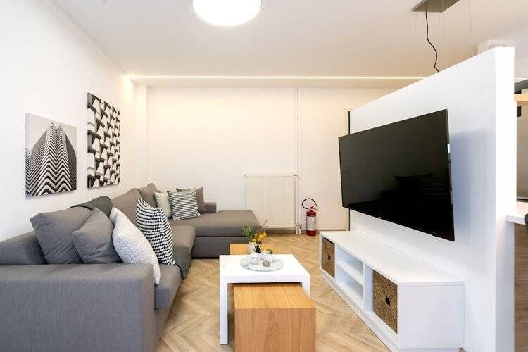 Pagrati's Best Apartment