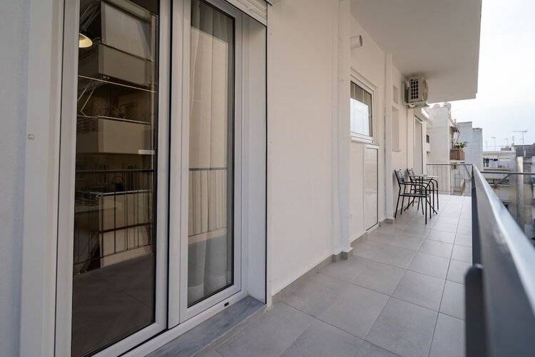 Pagrati's Best Apartment