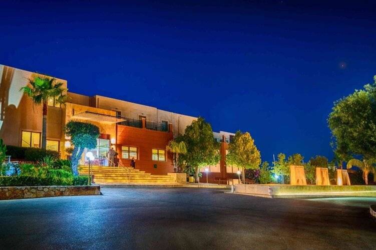 Sirios Village Hotel & Bungalows