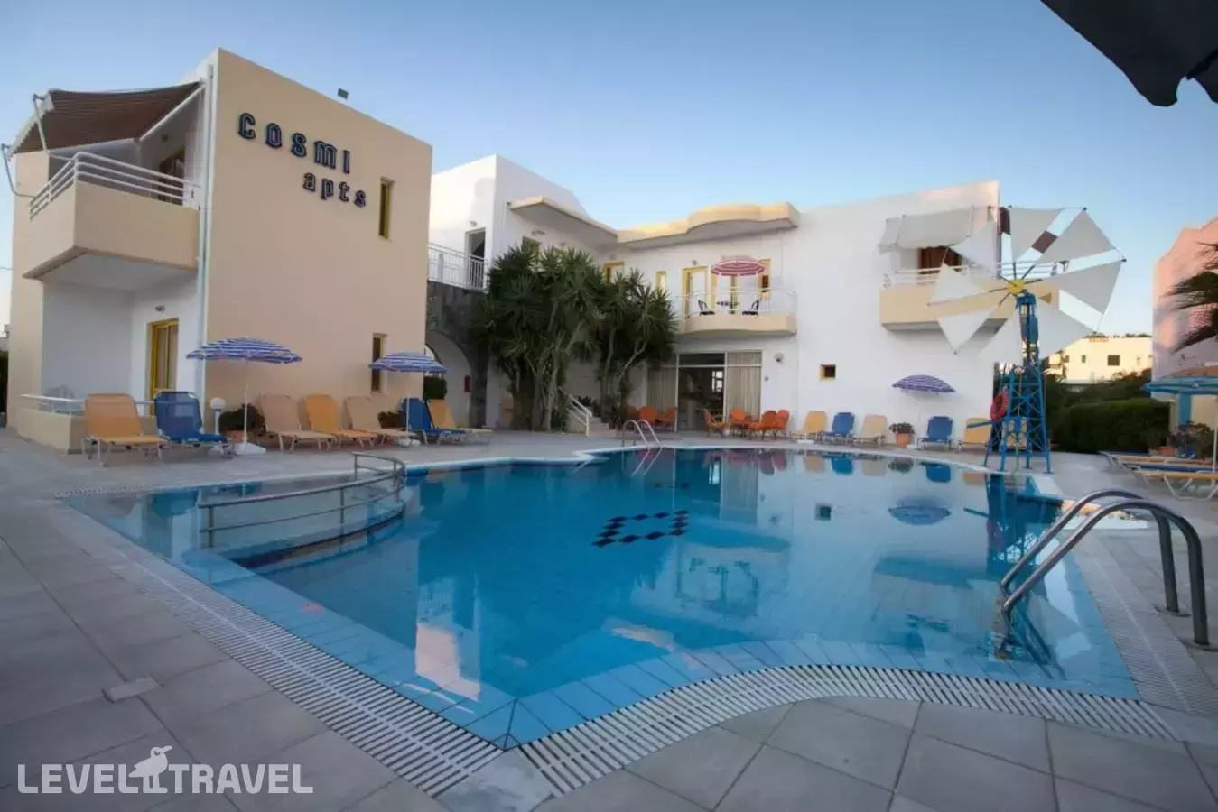 Cosmi Apartments By Estia