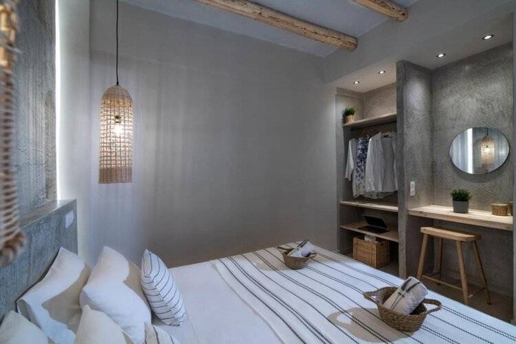 Elea Suites & Residences