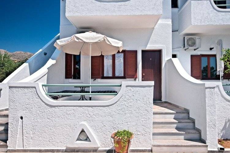 Apartments With Garden View No12
