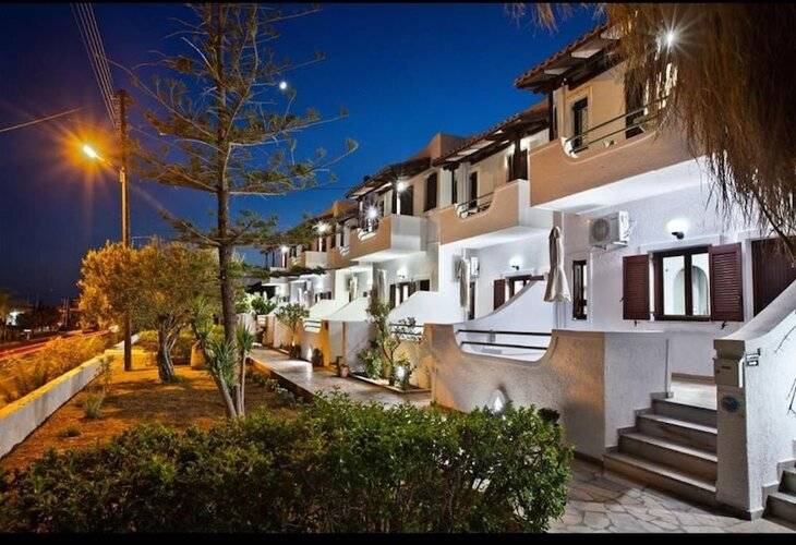 Apartments With Garden View No12