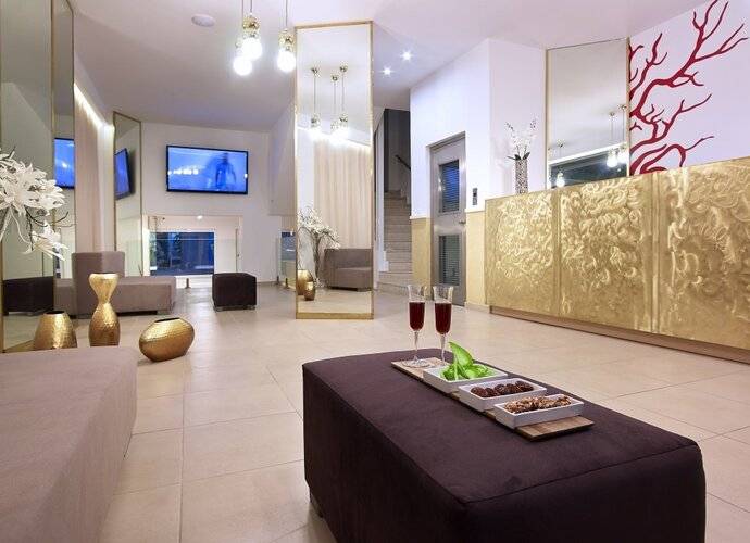 Coral Hotel