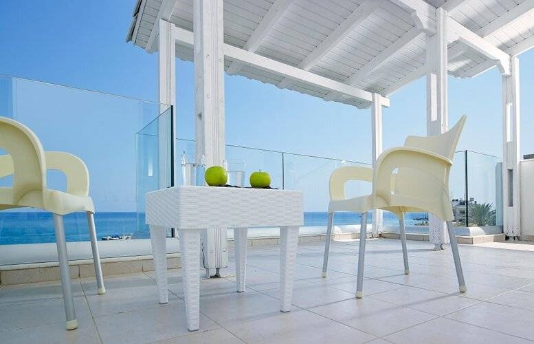 Coral Hotel