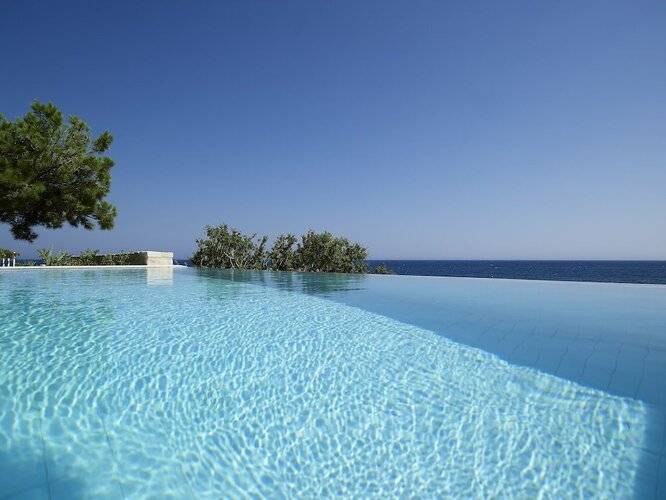 Kakkos Bay