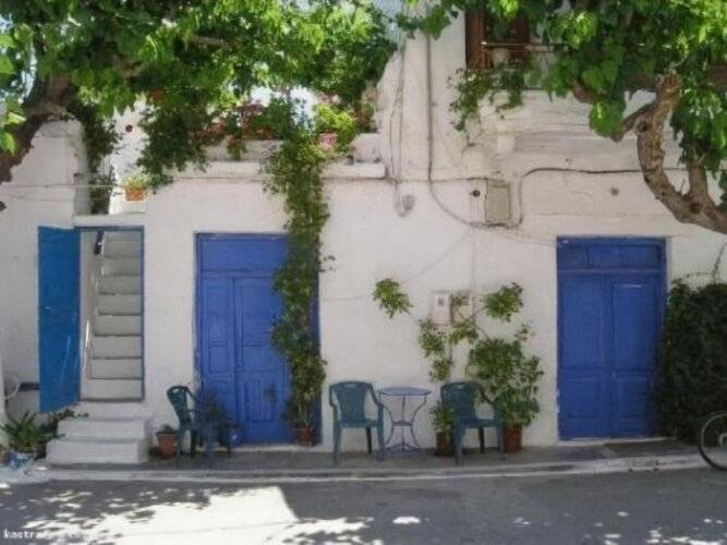 Kastro Studios Apartments