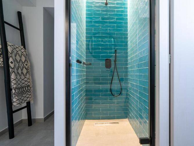 Pignolia Suites (Adults Only 18+)