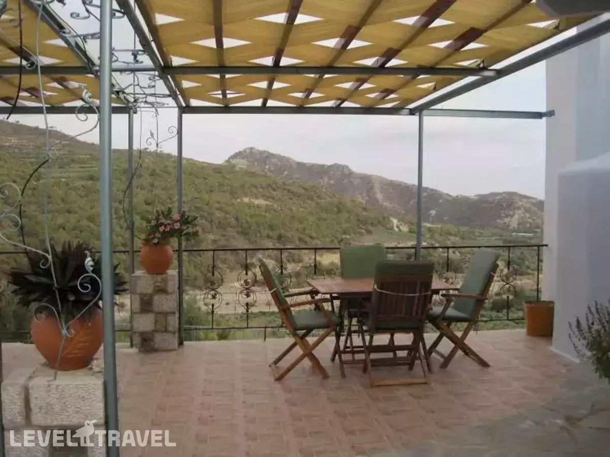 Sarakinas Residences