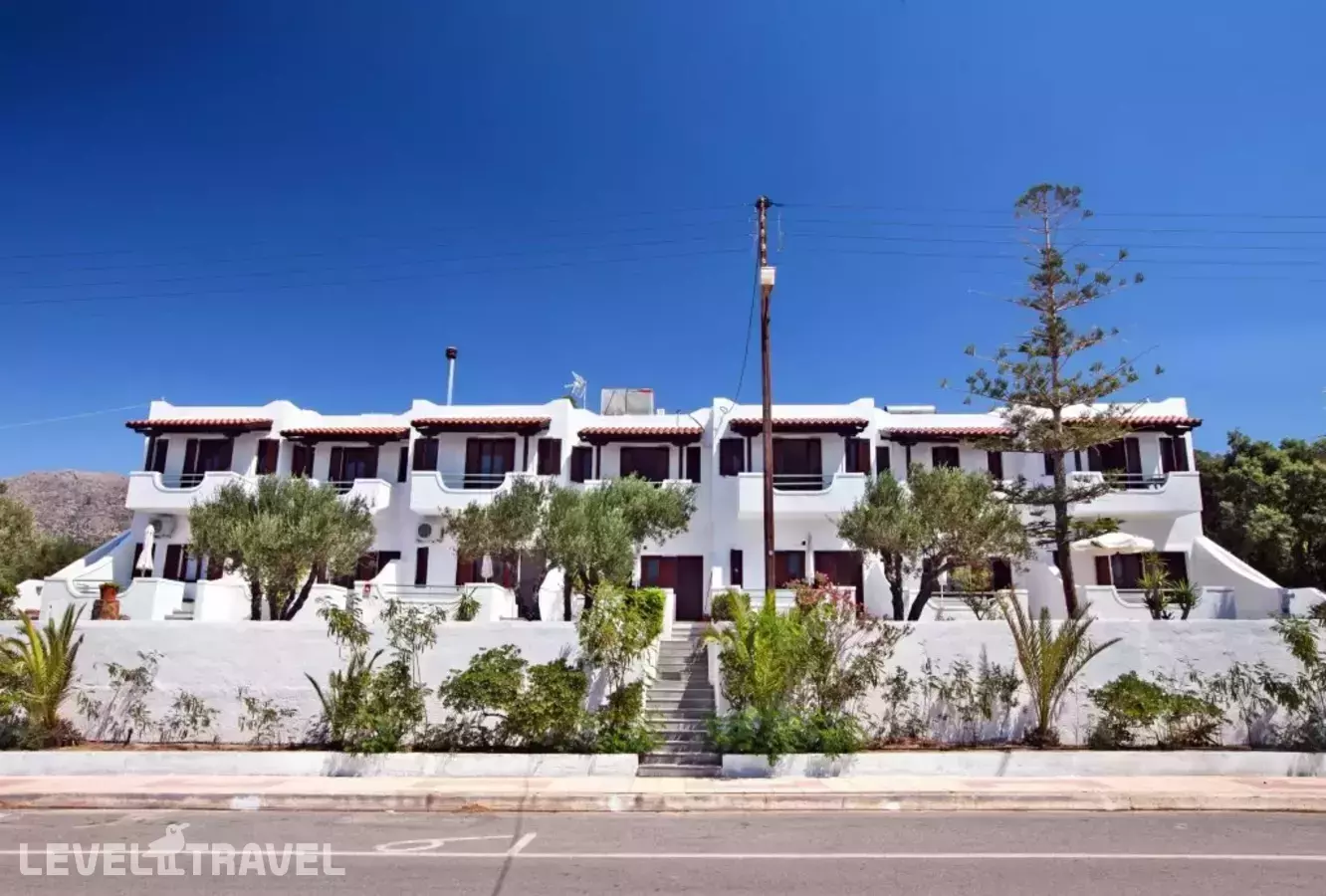 New Aurora Apts Studios