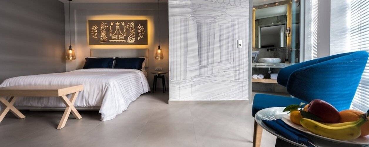 Lavris City Suites