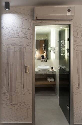 Lavris City Suites