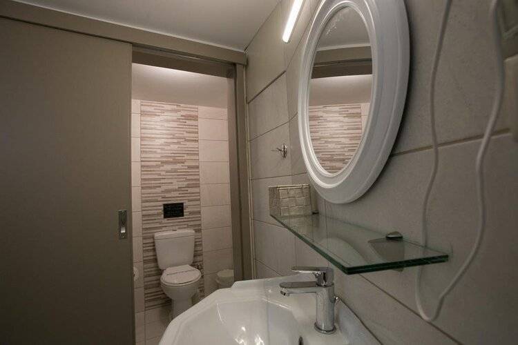 Life Hotel