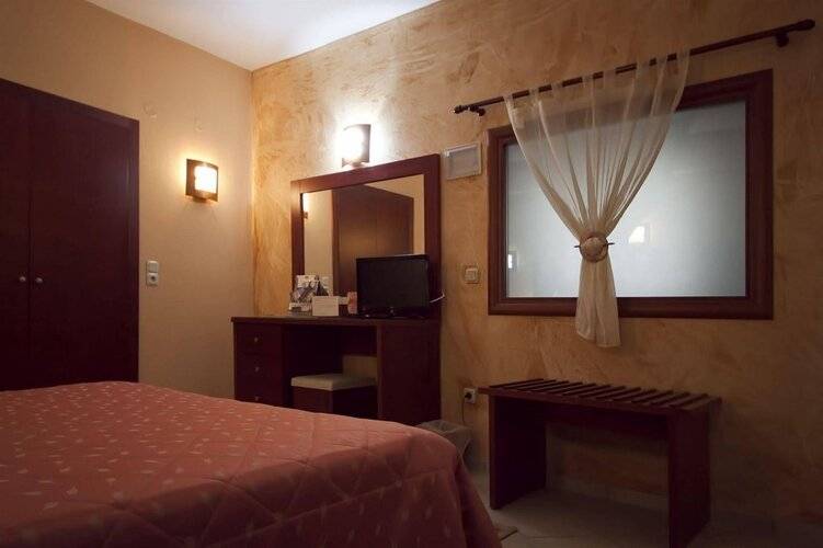 Life Hotel