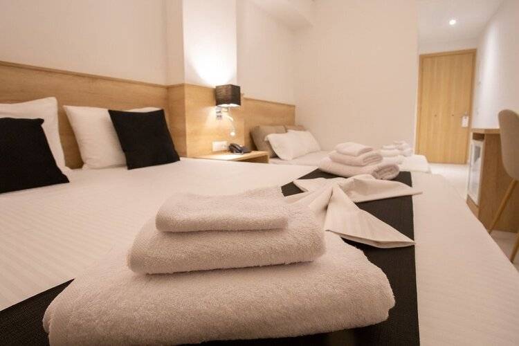 Marvel Deluxe Rooms