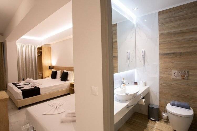 Marvel Deluxe Rooms