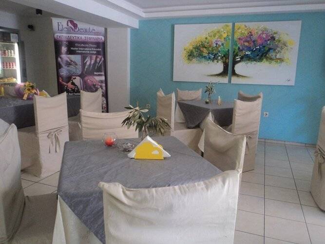 Pasiphae Hotel