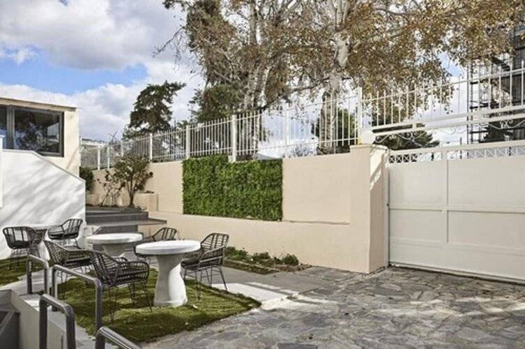 O2 Suites Glyfada